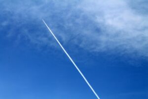 雲と飛行機