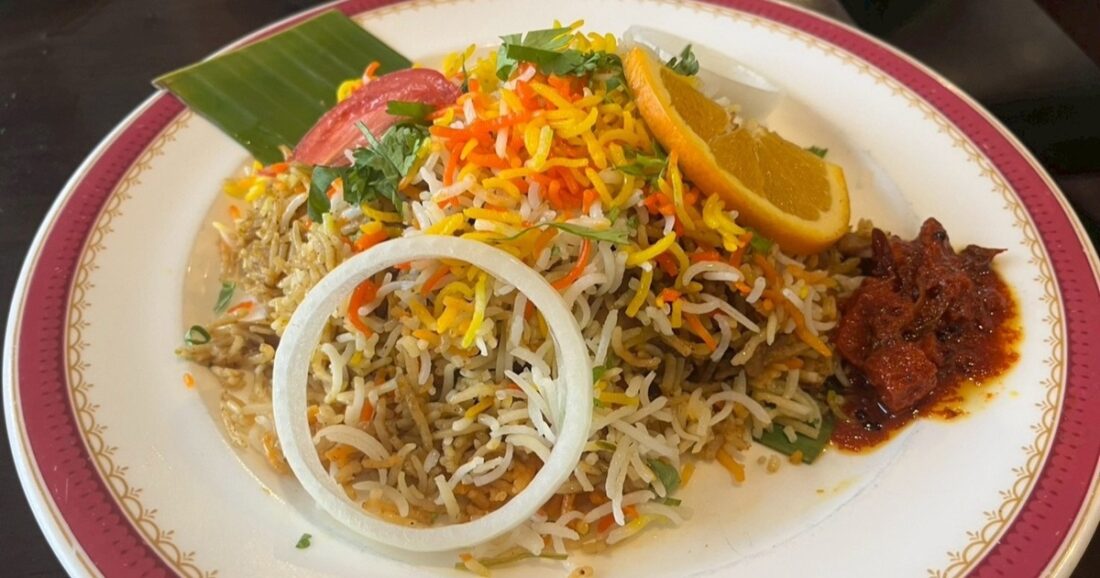 インド